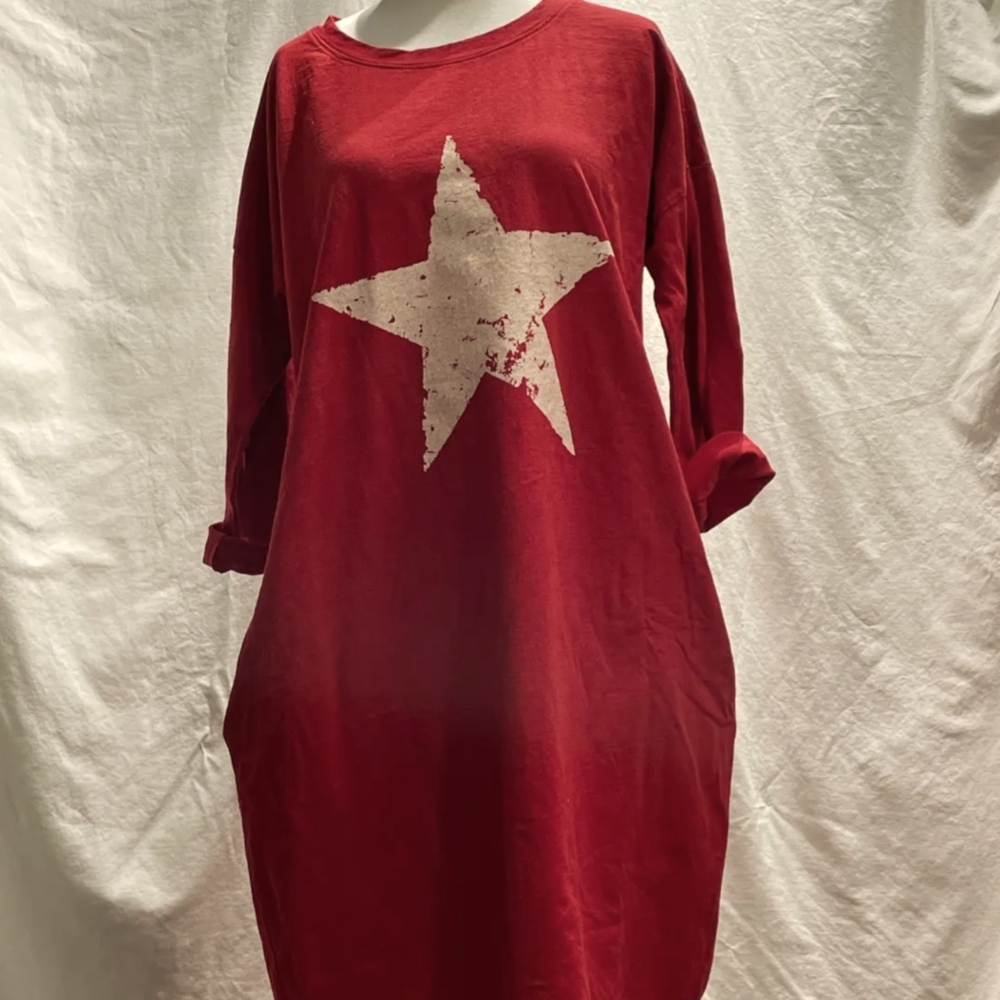 NWT T-Shirt 100 Percent Cotton Crimson Star Dress